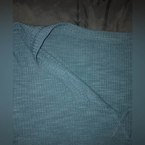 Cute Top *Bundle* - Picture 2 of 3